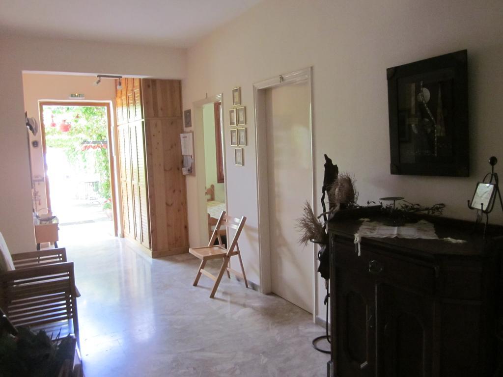 Gialtra Tina Rooms מראה חיצוני תמונה